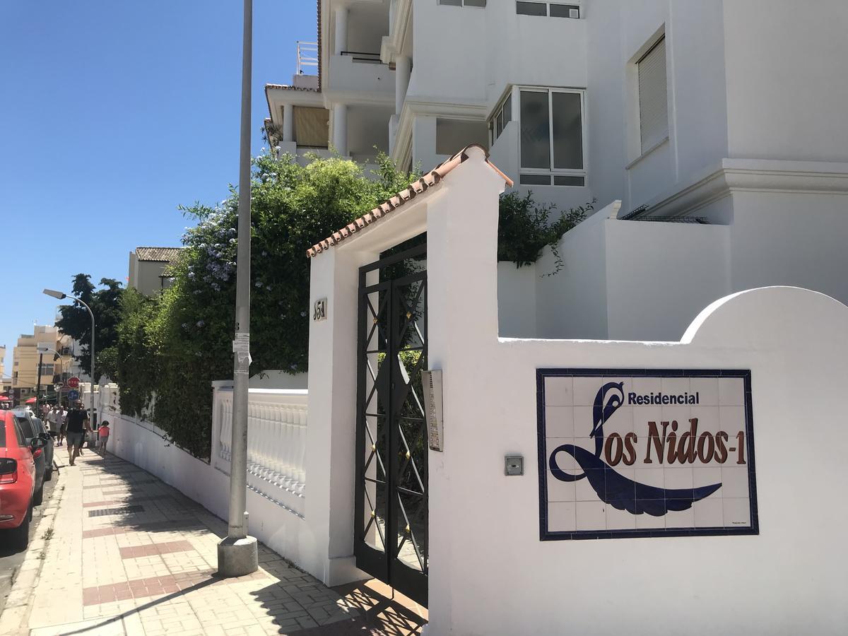 Apartamento Los Nidos Torremolinos Luaran gambar